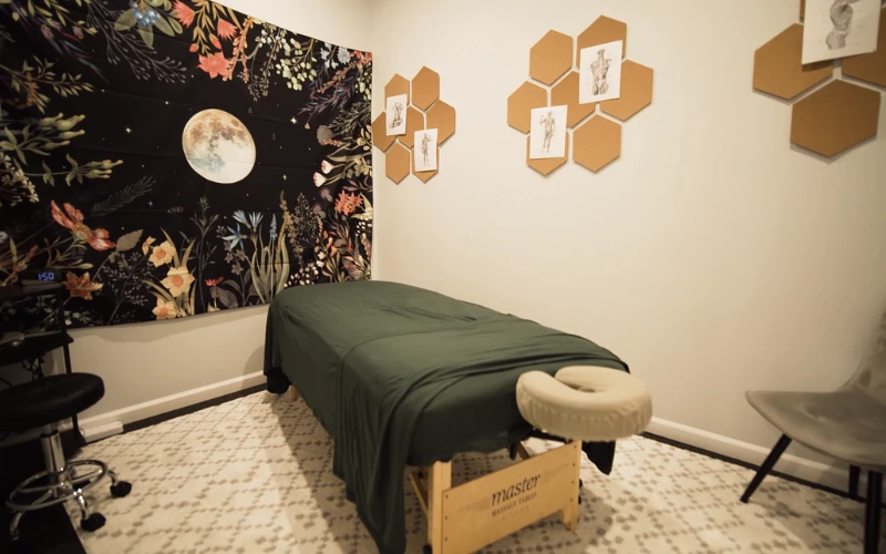 Macomb Chiropractor Office tour 4